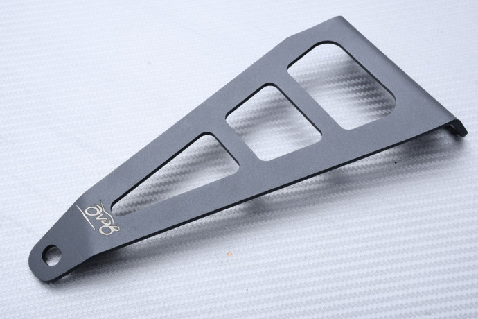 Patte de Fixation AVDB pour échappement SUZUKI GSXR 600 / 750 2011 - 2016
