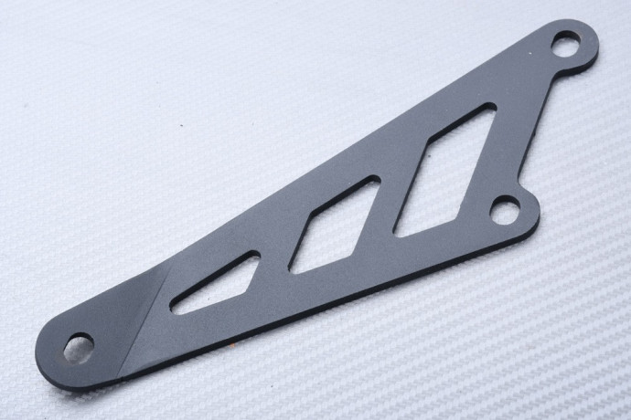Patte de Fixation AVDB pour échappement KAWASAKI ZX10R 2004 - 2005