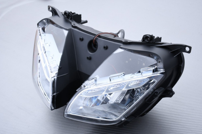 Faro / Óptica delantera YAMAHA MT09 TRACER 2015 - 2017 Faro / Óptica delantera YAMAHA MT09 TRACER 2015 - 2017
