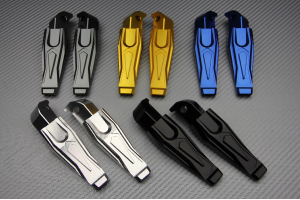 Pareja de reposapiés TRASEROS anodizados - Numerosas YAMAHA
