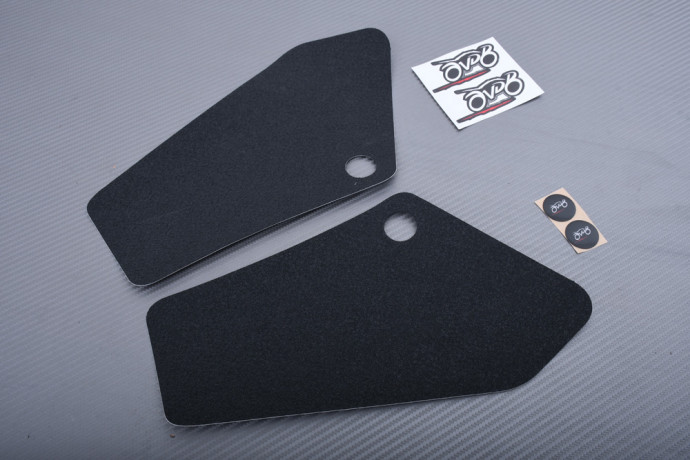 "I duri" Coppia protezioni antiscivolo serbatoio HONDA GOLDWING / F6B 1800 2001 - 2017 "I duri" Coppia protezioni antiscivolo serbatoio HONDA GOLDWING / F6B 1800 2001 - 2017