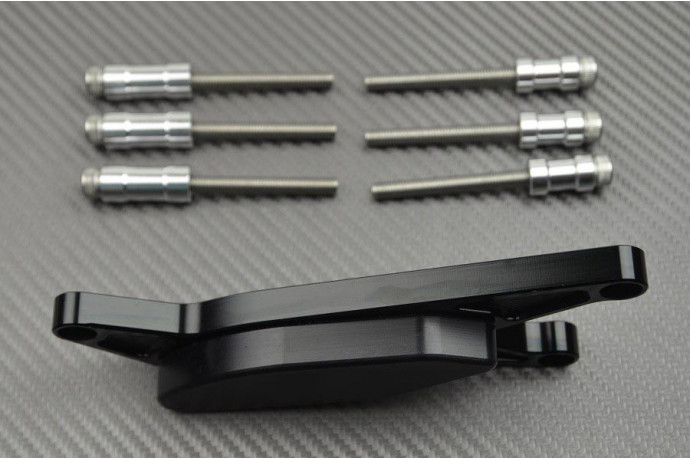 Protección cárter motor SUZUKI GSXR 600 / 750 / 1000 2000 - 2008 Protección cárter motor SUZUKI GSXR 600 / 750 / 1000 2000 - 2008