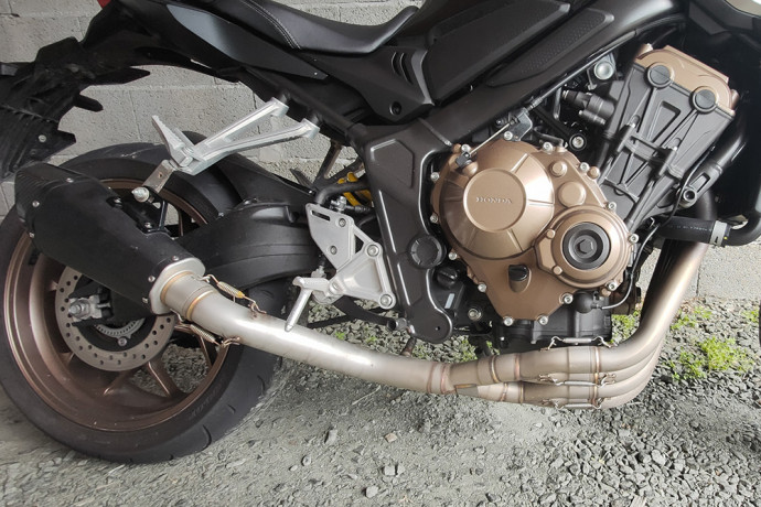 Linea completa / Scarico completo HONDA CB650R / CBR 650 R 2019 - 2023 Linea completa / Scarico completo HONDA CB650R / CBR 650 R 2019 - 2023