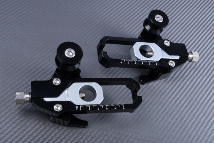 Aluminium Chain adjuster with swing arm spools bracket HONDA CBR / CB 650 F / R 2014 - 2023 Aluminium Chain adjuster with swing arm spools bracket HONDA CBR / CB 650 F / R 2014 - 2023