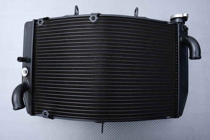 Radiateur HONDA CBR 600 F / F4 / FS 1999 - 2006 Radiateur HONDA CBR 600 F / F4 / FS 1999 - 2006
