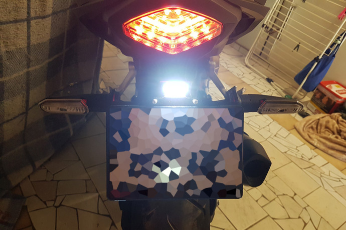 Support de plaque HONDA CB / CBR 500 F / X / R 2016 - 2023 Support de plaque HONDA CB / CBR 500 F / X / R 2016 - 2023
