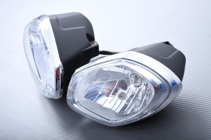 Faro / Óptica delantera TRIUMPH SPEED TRIPLE 1050 / R 2011 - 2015 Faro / Óptica delantera TRIUMPH SPEED TRIPLE 1050 / R 2011 - 2015
