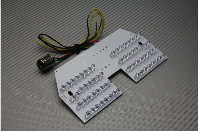 Luz de freno led con intermitentes integrados DUCATI SBK 748 / 916 / 996 / 998 1994 - 2007 Luz de freno led con intermitentes integrados DUCATI SBK 748 / 916 / 996 / 998 1994 - 2007