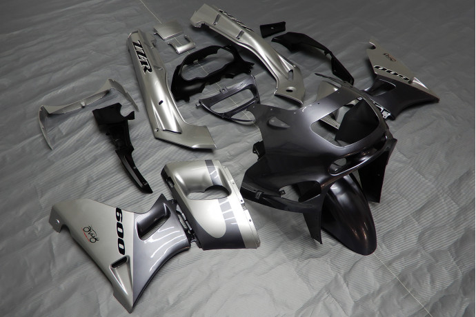 Complete Fairing set KAWASAKI ZZR 400 / 600 1990 - 2003 Complete Fairing set KAWASAKI ZZR 400 / 600 1990 - 2003