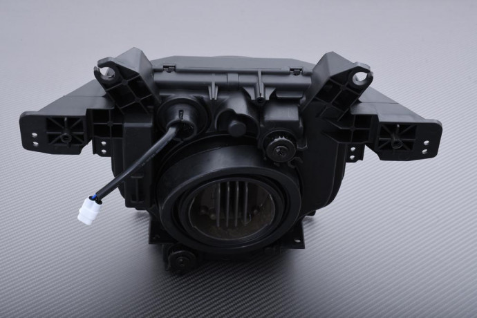 Front headlight SUZUKI GSXR 1000 / R 2017 - 2022 Front headlight SUZUKI GSXR 1000 / R 2017 - 2022