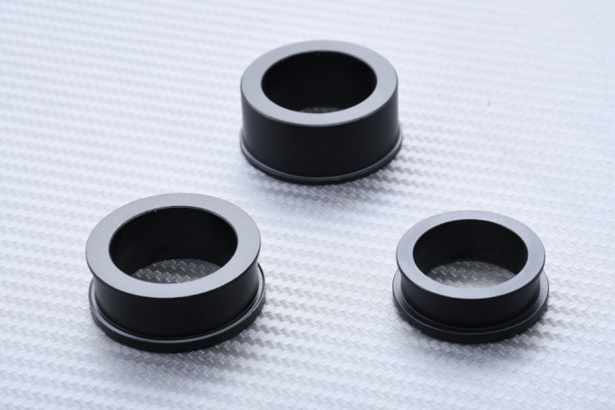 Separadores fijos delanteros y traseros SUZUKI GSXR 600 / 750 2011 - 2017 Separadores fijos delanteros y traseros SUZUKI GSXR 600 / 750 2011 - 2017