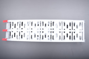 Rampa de carga plegable de aluminio