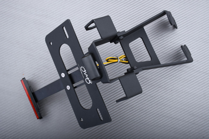 Portamatrícula específico AVDB SUZUKI GSXS / GSXR 125 2017 - 2024
