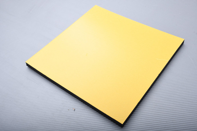 Espuma de sillín universal 15 / 20 mm de neopreno que se puede cortar para policarbonato