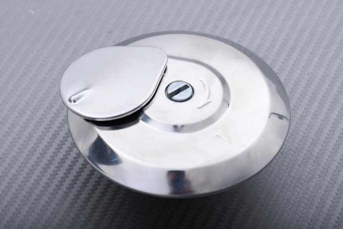 OEM type Gas Cap with Key Lock HONDA VF 500 / CB 650 / 750 / 900 / 1000 / CBX / GL 500 / 650 / CM / CG / FALCON 250 OEM type Gas Cap with Key Lock HONDA VF 500 / CB 650 / 750 / 900 / 1000 / CBX / GL 500 / 650 / CM / CG / FALCON 250