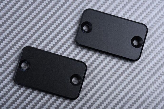Paar Flüssigkeitsbehälterdeckel für Bremsen und Kupplung DUCATI MONSTER 400 / 600 / 620 / 750 / 800 / SUPERSPORT 1994 - 2006 Paar Flüssigkeitsbehälterdeckel für Bremsen und Kupplung DUCATI MONSTER 400 / 600 / 620 / 750 / 800 / SUPERSPORT 1994 - 2006