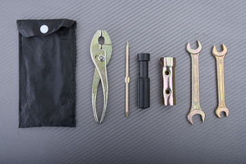 Kit de herramientas universales para debajo del asiento de moto / Quad / ATV