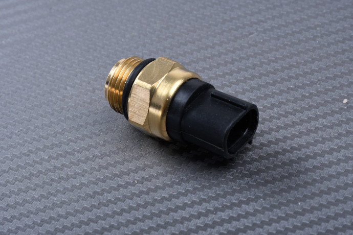 Sonde de température pour radiateur SUZUKI GSXR 600 / 750 / 1000 / TLR / TLS / Hayabusa 1300 / MARAUDER / INTRUDER Sonde de température pour radiateur SUZUKI GSXR 600 / 750 / 1000 / TLR / TLS / Hayabusa 1300 / MARAUDER / INTRUDER