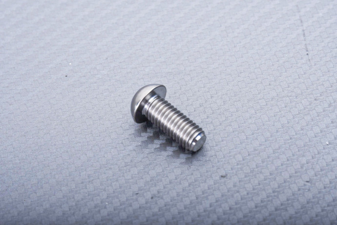 Vis en titane pour disque de frein avant spécifique pour BMW M8 X P1.25 X 20 MM Vis en titane pour disque de frein avant spécifique pour BMW M8 X P1.25 X 20 MM