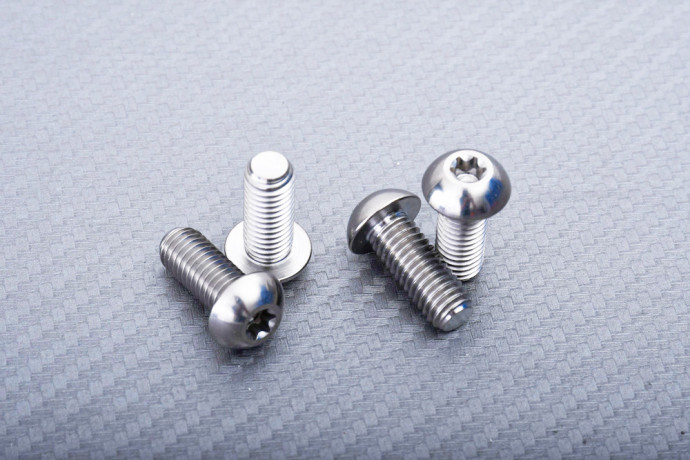 Vis en titane pour disque de frein arrière spécifique pour BMW M8 X P1.25 X 20 MM