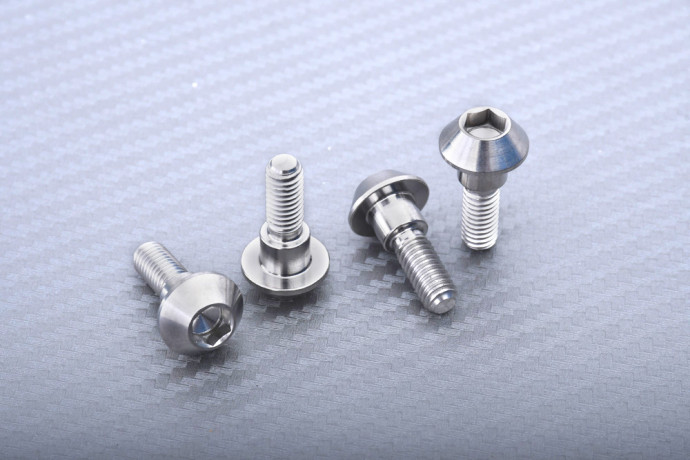 Vis en titane pour disque de frein avant spécifique pour YAMAHA M6 X P1.00 X 20 MM
