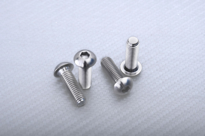 Vis en titane pour disque de frein avant spécifique pour BMW M8 X P1.25 X 25 MM