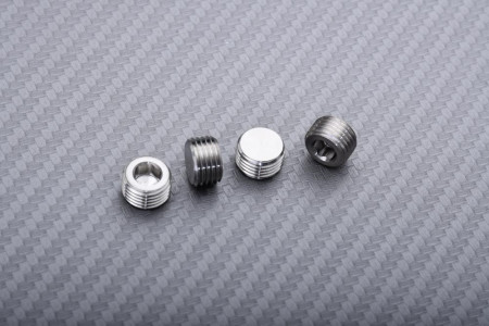 Vis titane sans tête pour axe de plaquette de frein arrière SUZUKI M10 X P1.00 X 5.7 MM