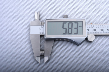 Titanschraube ohne Kopf für Bremsklotzachse Vorne TRIUMPH M10 X P1.00 X 5.7 MM