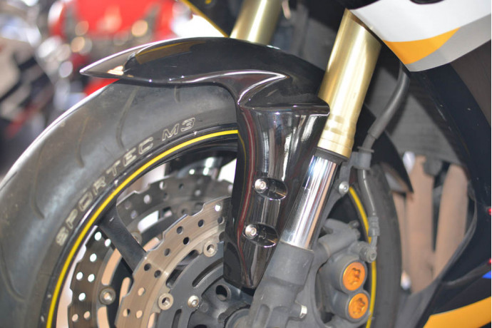 Guardabarro Delantero YAMAHA FZ8 / FAZER 800 2010 - 2016