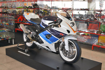 Parafango anteriore SUZUKI GSXR 1000 / R 2017 - 2022