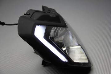 Faro / Fanale anteriore YAMAHA MT 125 2014 - 2019 Faro / Fanale anteriore YAMAHA MT 125 2014 - 2019