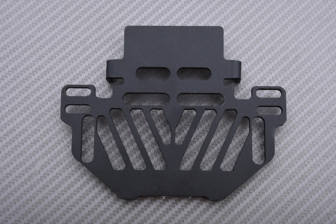 Portamatrícula universal reclinable
