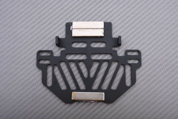 Portamatrícula universal reclinable