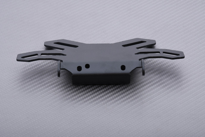 Portamatrícula universal reclinable