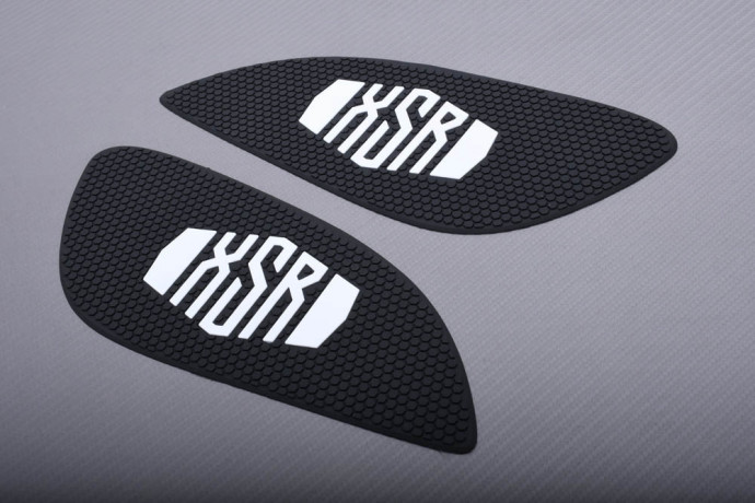 Adhesive tank side traction pads YAMAHA XSR 125 / 700 / 900 2016 - 2022 Adhesive tank side traction pads YAMAHA XSR 125 / 700 / 900 2016 - 2022