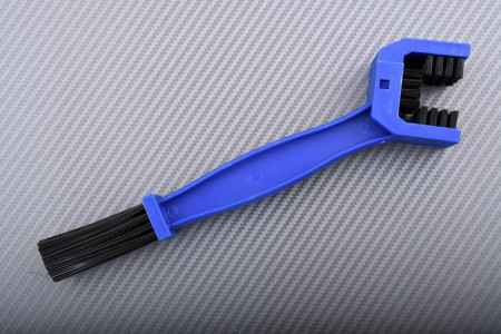 Cepillo para limpiar la cadena de transmisión