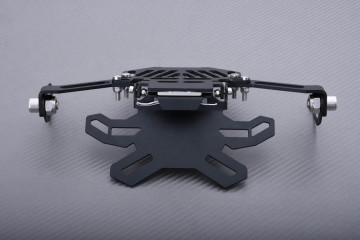 Portamatrícula universal reclinable