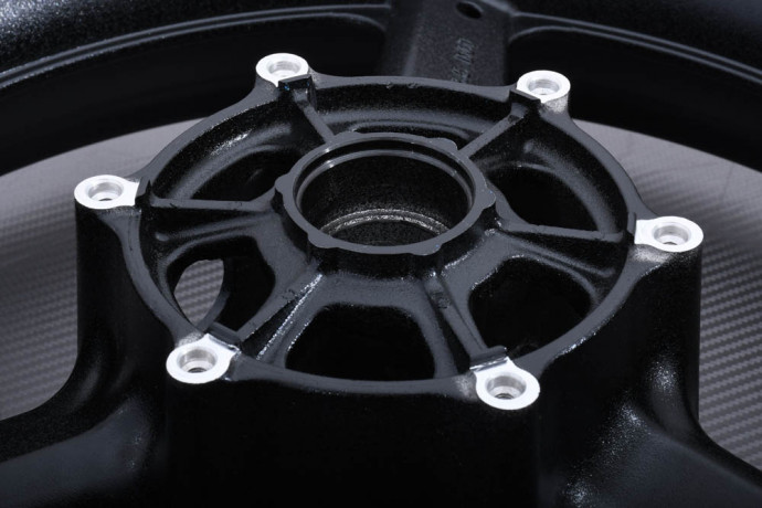 Front wheel rim YAMAHA YZF R1 1998 - 2003 Front wheel rim YAMAHA YZF R1 1998 - 2003