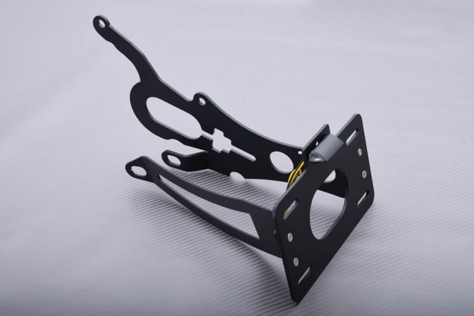 Support de plaque latéral spécifique AVDB KAWASAKI VULCAN VN 800 1995 - 2006 Support de plaque latéral spécifique AVDB KAWASAKI VULCAN VN 800 1995 - 2006