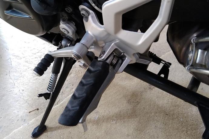 Pair of Front Footpegs for BMW F800 Pair of Front Footpegs for BMW F800
