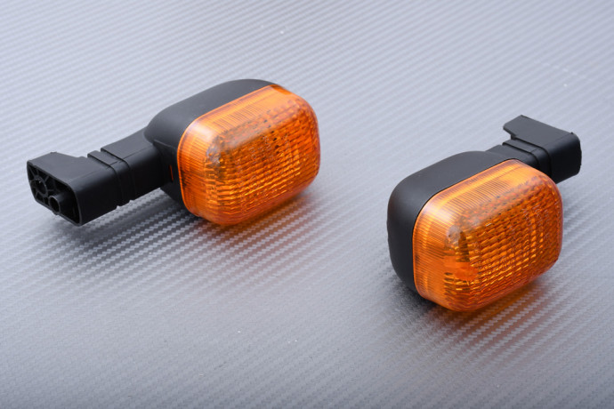 Intermitentes delanteros tipo original DUCATI MONSTER 600 / 750 / 900 SBK 748 / 916 / 996 / SS / SSIE 1994 - 2006 Intermitentes delanteros tipo original DUCATI MONSTER 600 / 750 / 900 SBK 748 / 916 / 996 / SS / SSIE 1994 - 2006