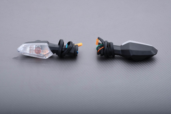 Intermitentes traseros tipo original KAWASAKI ER6 N / F / VERSYS 650 / 1000 2009 - 2021 Intermitentes traseros tipo original KAWASAKI ER6 N / F / VERSYS 650 / 1000 2009 - 2021