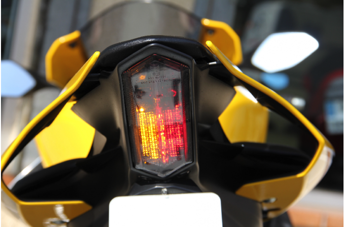 Feu Stop Led Clignotants Intégrés YAMAHA YZF R7 2021 - 2023