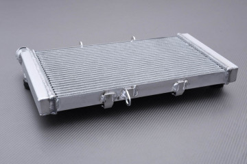 Radiator HONDA CBR 1100 XX 1997 - 1998 Radiator HONDA CBR 1100 XX 1997 - 1998