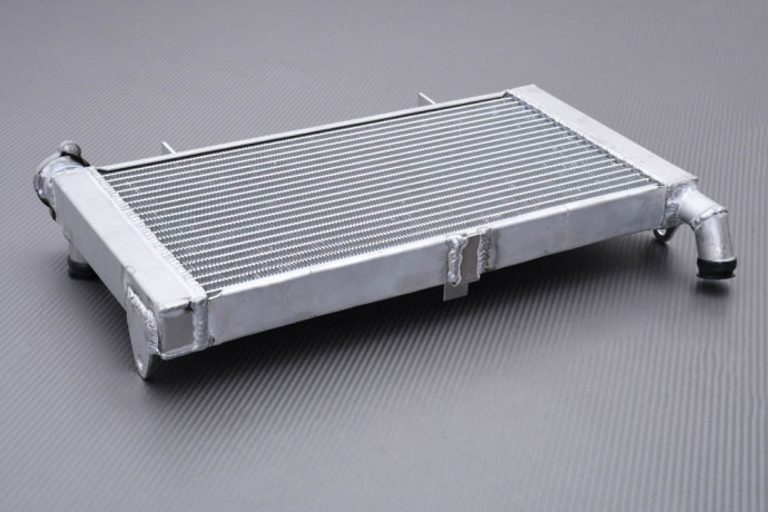 Radiateur HONDA CBR 600 F 1991 - 1994 Radiateur HONDA CBR 600 F 1991 - 1994
