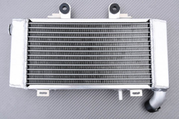 Radiators HONDA VFR 800 FI / INTERCEPTOR 1998 - 2001 Radiators HONDA VFR 800 FI / INTERCEPTOR 1998 - 2001