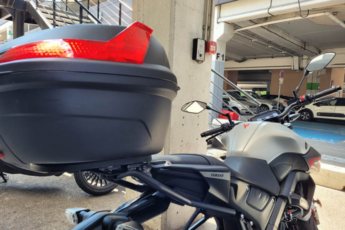 Support pour top case YAMAHA MT125 2020 - 2024 Support pour top case YAMAHA MT125 2020 - 2024