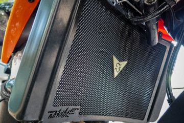 Kühlergrill- Abdeckung AVDB KTM Duke 790 2018 - 2021 Kühlergrill- Abdeckung AVDB KTM Duke 790 2018 - 2021