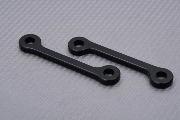 Obturateurs platines repose-pieds passager aluminium SUZUKI SV / SVS 650 / 1000 2003 - 2012 Obturateurs platines repose-pieds passager aluminium SUZUKI SV / SVS 650 / 1000 2003 - 2012