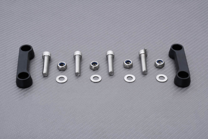 Aluminium passenger footrest Block off plates YAMAHA YZF R6 / R7 2017 - 2022 Aluminium passenger footrest Block off plates YAMAHA YZF R6 / R7 2017 - 2022